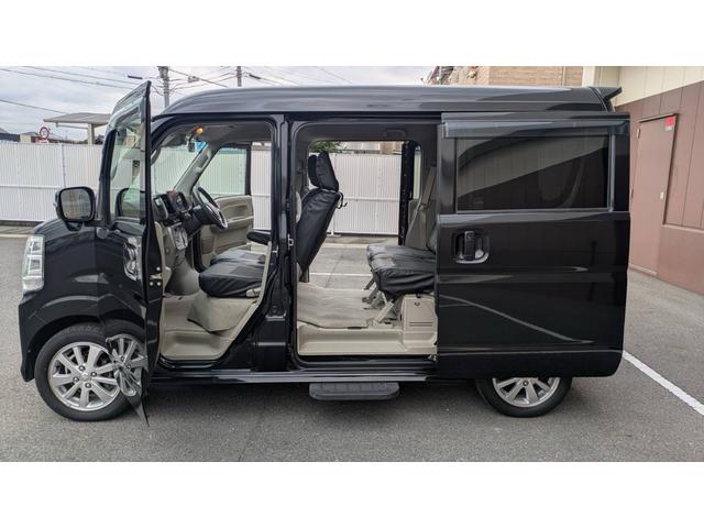 タウンボックス Ｇスペシャル４ＷＤ　エアコン　パワーステアリング　パワーウィンドウ　スマートキー　衝突安全ボディ　盗難防止システム　運転席エアバッグ　ナビ　オートライト（12枚目）