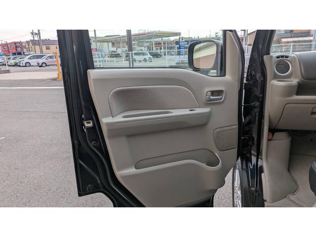 タウンボックス Ｇスペシャル４ＷＤ　エアコン　パワーステアリング　パワーウィンドウ　スマートキー　衝突安全ボディ　盗難防止システム　運転席エアバッグ　ナビ　オートライト（58枚目）