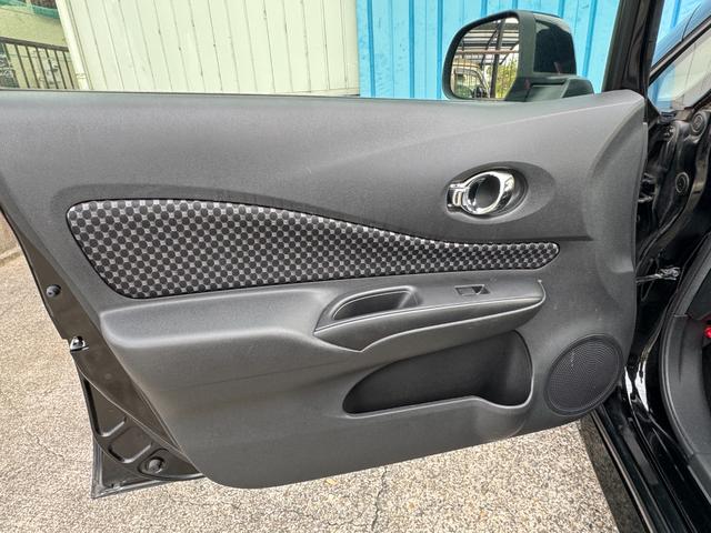 ノート ライダーブラックラインエマージェンシーブレーキパック　ユーザー買取車両　ワンオーナー　エマージェンシーブレーキＰＫＧ　衝突軽減　車線逸脱警報　純正メモリーナビ　フルセグ　Ｂｌｕｅｔｏｏｔｈ　バックカメラ　アイドリングストップ　ＥＴＣ　近縁車　記録簿（31枚目）