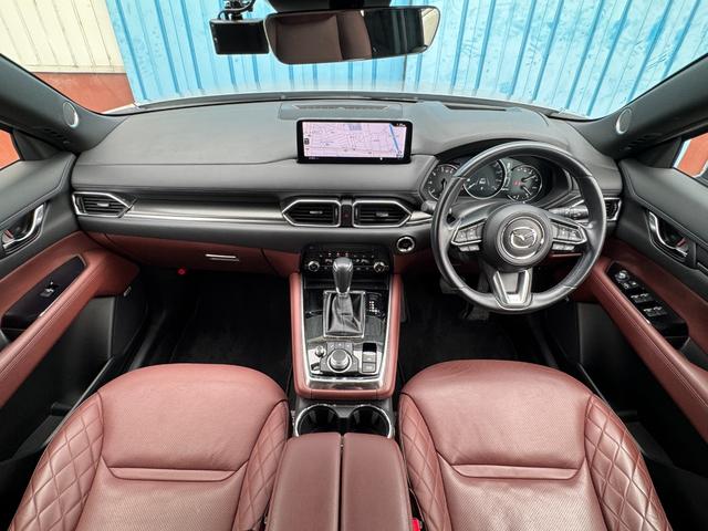 ＣＸ－８ ＸＤ　エクスクルーシブモード　ワンオーナー　衝突軽減　ナビ　全方位モニター　クリソナ　ＢＯＳＥサウンドシステム　ＡＣＣ　茶革シート　ベンチレーション　後席シートヒーター　ＰＷシート　ステアリングヒーター　電動Ｒゲート　禁煙　記録簿（31枚目）