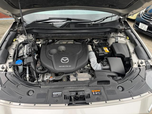 ＣＸ－８ ＸＤ　エクスクルーシブモード　ワンオーナー　衝突軽減　ナビ　全方位モニター　クリソナ　ＢＯＳＥサウンドシステム　ＡＣＣ　茶革シート　ベンチレーション　後席シートヒーター　ＰＷシート　ステアリングヒーター　電動Ｒゲート　禁煙　記録簿（79枚目）