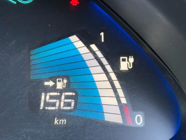 リーフ X サンクスエディション(30kwh) 衝突軽減 車線逸脱警報 純正ナビ フルセグ バックカメラ 全席シートヒーター ステアリングヒーター クルーズコントロール 10セグ スマートキー ETC 充電ケーブル有 LED 禁煙車 記録簿(8枚目)