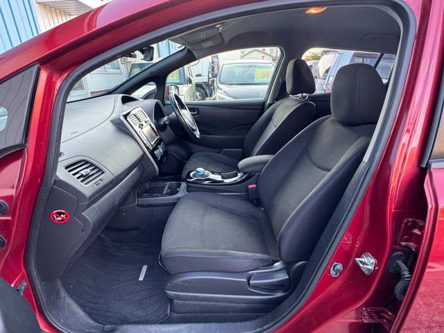 リーフ X サンクスエディション(30kwh) 衝突軽減 車線逸脱警報 純正ナビ フルセグ バックカメラ 全席シートヒーター ステアリングヒーター クルーズコントロール 10セグ スマートキー ETC 充電ケーブル有 LED 禁煙車 記録簿(33枚目)