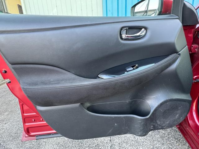 リーフ X サンクスエディション(30kwh) 衝突軽減 車線逸脱警報 純正ナビ フルセグ バックカメラ 全席シートヒーター ステアリングヒーター クルーズコントロール 10セグ スマートキー ETC 充電ケーブル有 LED 禁煙車 記録簿(34枚目)