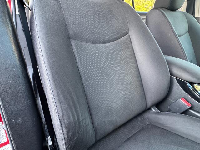 リーフ X サンクスエディション(30kwh) 衝突軽減 車線逸脱警報 純正ナビ フルセグ バックカメラ 全席シートヒーター ステアリングヒーター クルーズコントロール 10セグ スマートキー ETC 充電ケーブル有 LED 禁煙車 記録簿(43枚目)