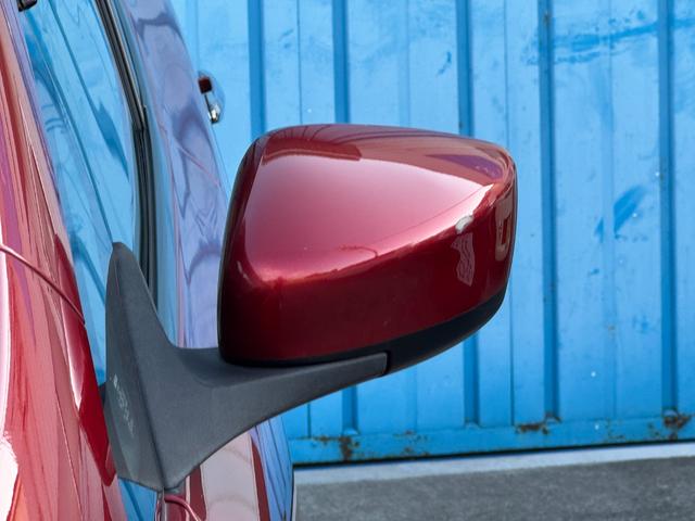 リーフ X サンクスエディション(30kwh) 衝突軽減 車線逸脱警報 純正ナビ フルセグ バックカメラ 全席シートヒーター ステアリングヒーター クルーズコントロール 10セグ スマートキー ETC 充電ケーブル有 LED 禁煙車 記録簿(57枚目)