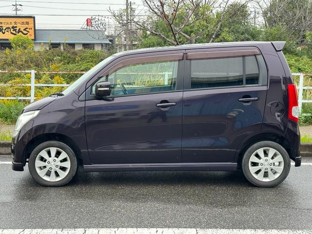AZワゴン XSスペシャル ユーザー買取車両 ワンオーナー 純正オーディオ フォグランプ オートライト フルオートエアコン ヘッドライトレベライザー スマートキー スペアキー ドアバイザー フロアマット 禁煙車 記録簿(15枚目)