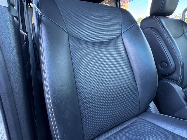 セレナ 20X クロスギア S-ハイブリッド 法人ユーザー買取車両 合皮シート 純正ナビ フルセグ(走行中視聴可能) バックカメラ フリップダウンモニター 360度ドライブレコーダー 両側PWスライドドア コーナーセンサー クルコン 禁煙 記録簿(50枚目)