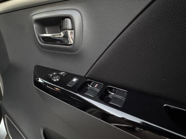 ワゴンＲスティングレー Ｘ　ユーザー買取車両　衝突軽減ブレーキ　踏み間違い防止　準衛メモリーナビ　地デジ　バックカメラ　エネチャージ　シートヒーター　ディチャージヘッドライト　フォグ　アイドリングストップ　禁煙車　記録簿（33枚目）