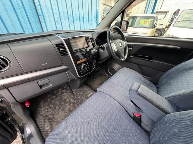 ワゴンＲスティングレー Ｘ　ユーザー買取車両　社外メモリーナビ　ワンセグ　ＥＴＣ　スマートキー　スペアキー有　ディスチャージヘッドライト　フォグランプ　禁煙車　記録簿（23枚目）