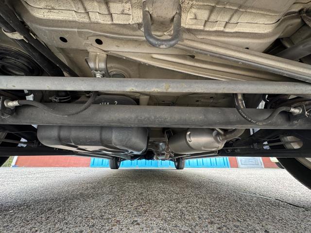 ワゴンＲスティングレー Ｘ　ユーザー買取車両　社外メモリーナビ　ワンセグ　ＥＴＣ　スマートキー　スペアキー有　ディスチャージヘッドライト　フォグランプ　禁煙車　記録簿（68枚目）