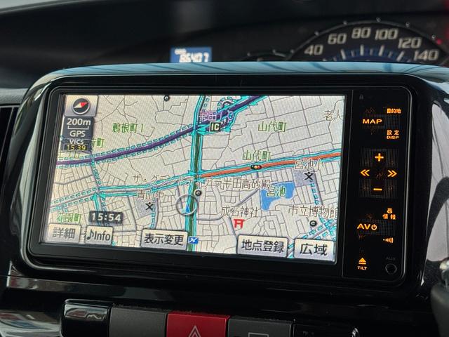 【社外ＨＤＤナビ】　一体感のある使いやすい純正ナビになります。