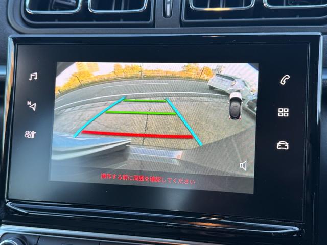 �y�o�b�N�J�����z�@�K�C�h���[���t���Ȃ̂ŁA���Ԃ����ȕ��ł����S���đ��쒸���܂��B