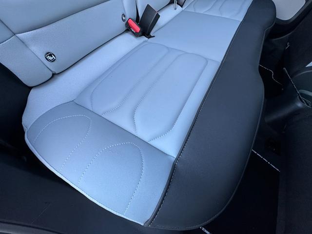 �y��ȁ@�V�[�g���ʁz�@�_���[�W���Ȃ��A�ǍD�ȏ�Ԃ�ۂ��Ă���܂��B