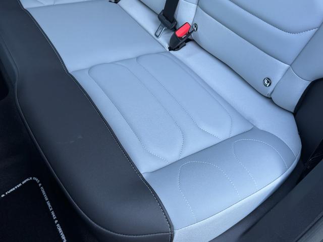 �y��ȁ@�V�[�g���ʁz�@�_���[�W���Ȃ��A�ǍD�ȏ�Ԃ�ۂ��Ă���܂��B