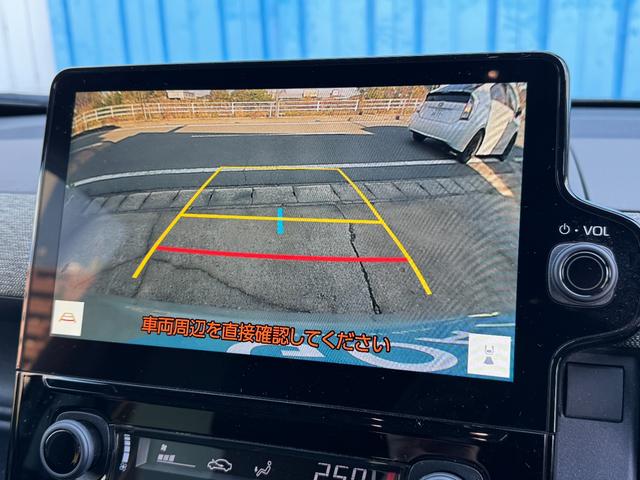 シエンタ Ｚ　１オーナー　ユーザー買取車両　衝突軽減　ＰＤＡ　ＡＣＣ　１０．５型ナビ　フルセグ　バックカメラ　両側パワス　ＢＳＭ　Ｐソナー　リアロールサンシェード　ステアリングヒーター　シートヒーター　禁煙　記録簿（6枚目）