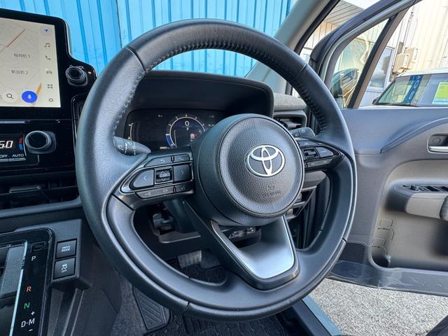 シエンタ Ｚ　１オーナー　ユーザー買取車両　衝突軽減　ＰＤＡ　ＡＣＣ　１０．５型ナビ　フルセグ　バックカメラ　両側パワス　ＢＳＭ　Ｐソナー　リアロールサンシェード　ステアリングヒーター　シートヒーター　禁煙　記録簿（10枚目）