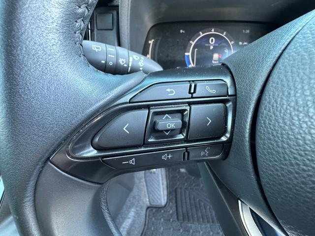 シエンタ Ｚ　１オーナー　ユーザー買取車両　衝突軽減　ＰＤＡ　ＡＣＣ　１０．５型ナビ　フルセグ　バックカメラ　両側パワス　ＢＳＭ　Ｐソナー　リアロールサンシェード　ステアリングヒーター　シートヒーター　禁煙　記録簿（11枚目）