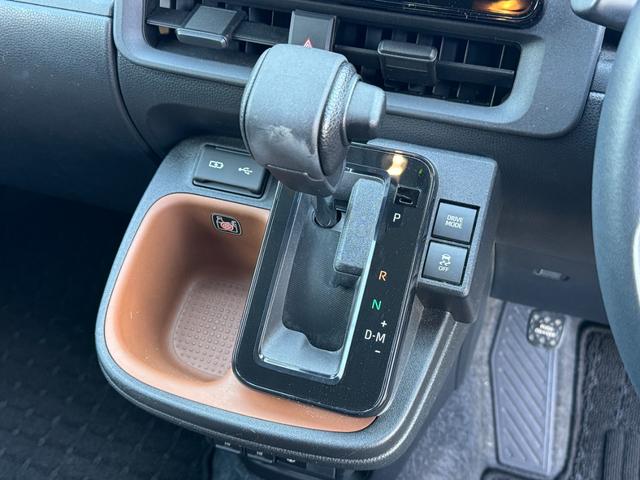 シエンタ Ｚ　１オーナー　ユーザー買取車両　衝突軽減　ＰＤＡ　ＡＣＣ　１０．５型ナビ　フルセグ　バックカメラ　両側パワス　ＢＳＭ　Ｐソナー　リアロールサンシェード　ステアリングヒーター　シートヒーター　禁煙　記録簿（35枚目）