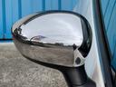 【右サイドミラー】 ダメージも少なく、良好な状態を保っております。