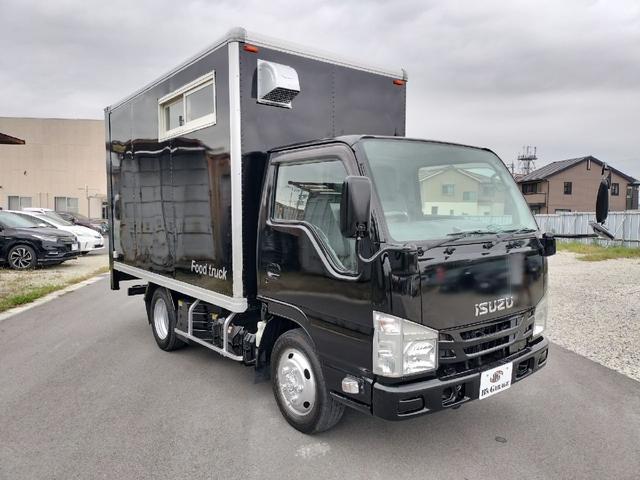 エルフトラック キッチンカー　キッチンカー・冷蔵庫・２槽シンク・電動給水ポンプ・ステンレス作業台・換気扇・アイスストッカー・つり棚・コンセント・ブレーカー・カラーバックモニター・全塗装可（要相談）（5枚目）