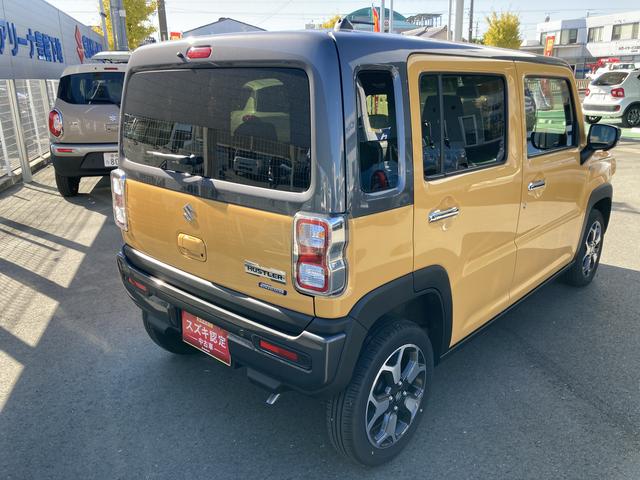 ハスラー ＨＹＢＲＩＤ　Ｘ　３型　９インチナビ＆全方位カメラ　スズキコネクト対応車　デュアルカメラブレーキサポート　３６０度プレミアムＵＶ＆ＩＲカットガラス　ナノイーＸ搭載フルオートエアコン　ＬＥＤヘッドランプ　１５インチアルミホイール（9枚目）