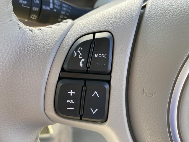 アルトラパン Ｘ　５型　ＬＥＤヘッドランプ　ナノイーＸ搭載フルオートエアコン　ＵＳＢソケット　運転席・助手席シートヒーター　全面ＵＶカットガラス　オートライト（10枚目）