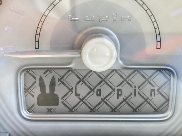 アルトラパン Ｘ　５型　ＬＥＤヘッドランプ　ナノイーＸ搭載フルオートエアコン　ＵＳＢソケット　運転席・助手席シートヒーター　全面ＵＶカットガラス　オートライト（12枚目）