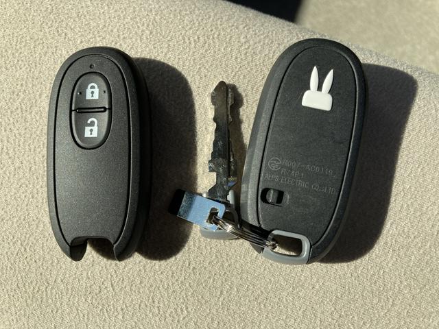 アルトラパン Ｘ　５型　ＬＥＤヘッドランプ　ナノイーＸ搭載フルオートエアコン　ＵＳＢソケット　運転席・助手席シートヒーター　全面ＵＶカットガラス　オートライト（43枚目）