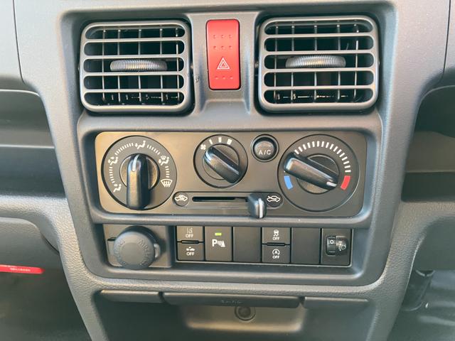 キャリイトラック ＫＣエアコン・パワステ　７型　エアコン　パワステ　ＬＥＤヘッドランプ装着　デュアルカメラブレーキサポート（6枚目）