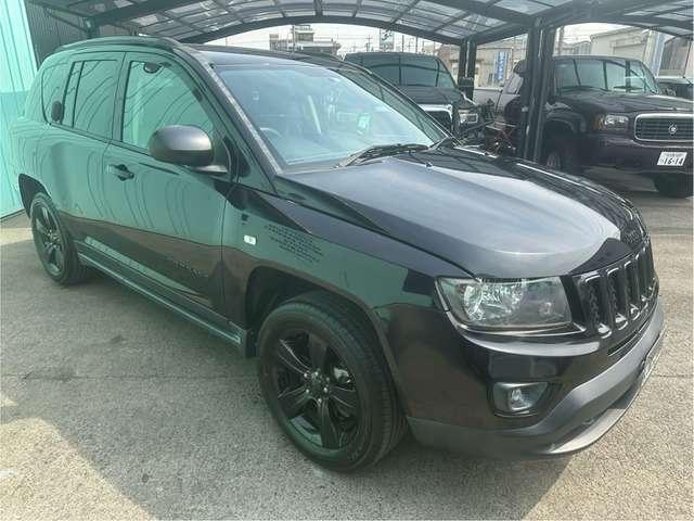 ジープ・コンパス アルティチュード　スポーツ　禁煙　ＥＴＣ　キーレス　ルーフレール　純正１７ＡＷ（4枚目）