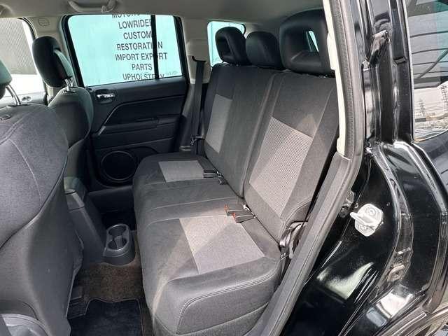 ジープ・コンパス アルティチュード　スポーツ　禁煙　ＥＴＣ　キーレス　ルーフレール　純正１７ＡＷ（15枚目）