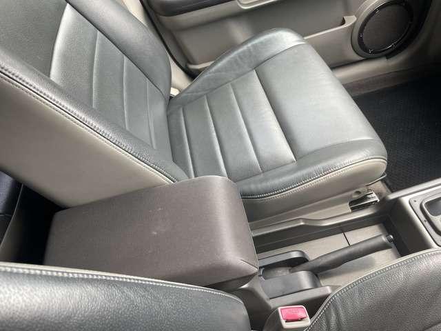 エクストレイル Ｓｔ　禁煙　全塗装済　フルセグＴＶ　Ｂカメ　ＨＩＤヘッド（28枚目）