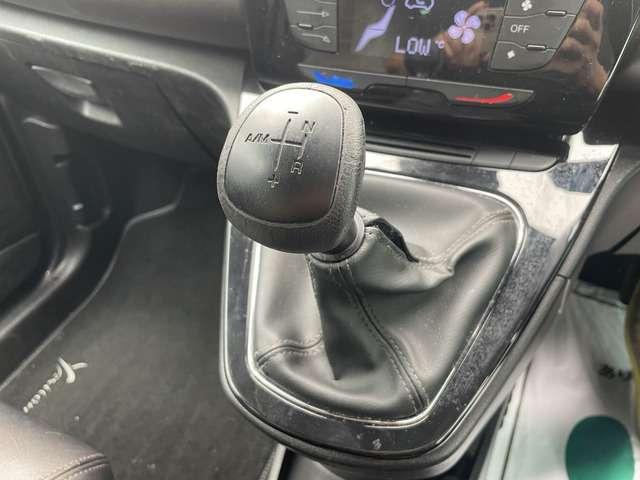 クライスラー・イプシロン プラチナ　禁煙　アイスト　ＥＴＣ　フルセグ　Ｐセンサー（27枚目）