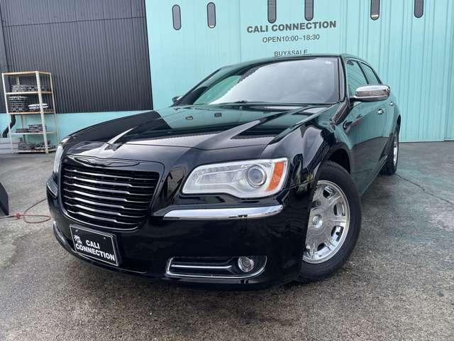 クライスラー・３００ ３００リミテッド　禁煙　　左ハンドル　Ｂカメ　スマキー　ＨＩＤ　ＥＴＣ（2枚目）