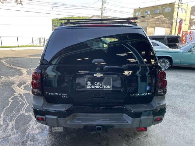 シボレートレイルブレイザー ＬＴＺ　サンルーフ装着車　４ＷＤ　ＥＴＣ　レザーシート　ＬＥＤヘッド　サンルーフ（7枚目）