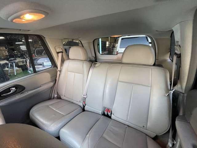 シボレートレイルブレイザー ＬＴＺ　サンルーフ装着車　４ＷＤ　ＥＴＣ　レザーシート　ＬＥＤヘッド　サンルーフ（32枚目）