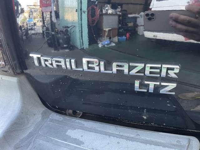 シボレートレイルブレイザー ＬＴＺ　サンルーフ装着車　４ＷＤ　ＥＴＣ　レザーシート　ＬＥＤヘッド　サンルーフ（39枚目）