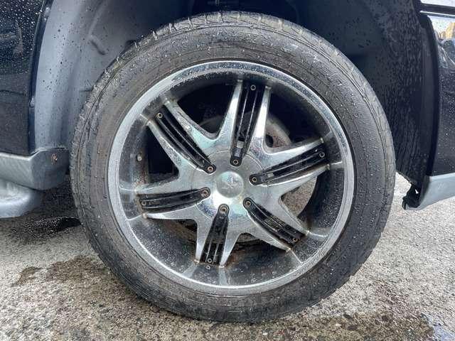 シボレートレイルブレイザー ＬＴＺ　サンルーフ装着車　４ＷＤ　ＥＴＣ　レザーシート　ＬＥＤヘッド　サンルーフ（41枚目）