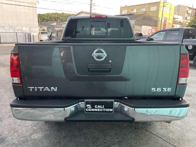 タイタン キングキャブＳＥ　社外グリル／ステップ　ＥＴＣ　１７ＡＷ　Ｂカメ（7枚目）