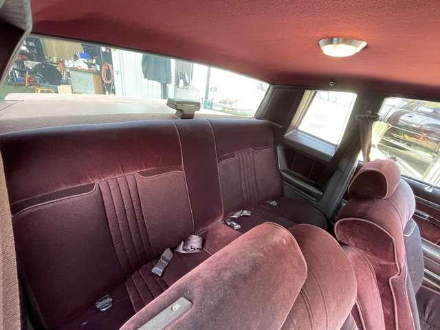 シボレーモンテカルロ ＬＵＸＵＲＹ　ＳＰＯＲＴ　輸入新規　３年車検　全塗装済　ＮＥＷモール（27枚目）