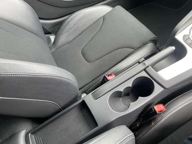 ＴＴクーペ クーペ　１．８　ＴＦＳＩ　Ｓラインパッケージ　禁煙　Ｂカメ　ＥＴＣ　ＨＩＩＤヘッド　Ｆ／Ｒフォグ　１８ＡＷ（22枚目）