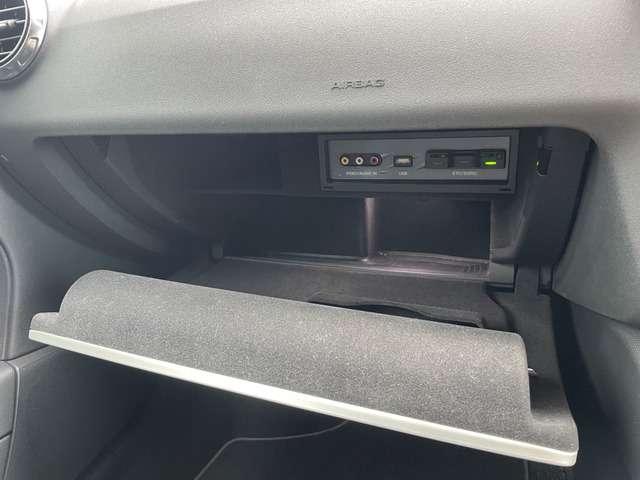 ＴＴクーペ クーペ　１．８　ＴＦＳＩ　Ｓラインパッケージ　禁煙　Ｂカメ　ＥＴＣ　ＨＩＩＤヘッド　Ｆ／Ｒフォグ　１８ＡＷ（23枚目）