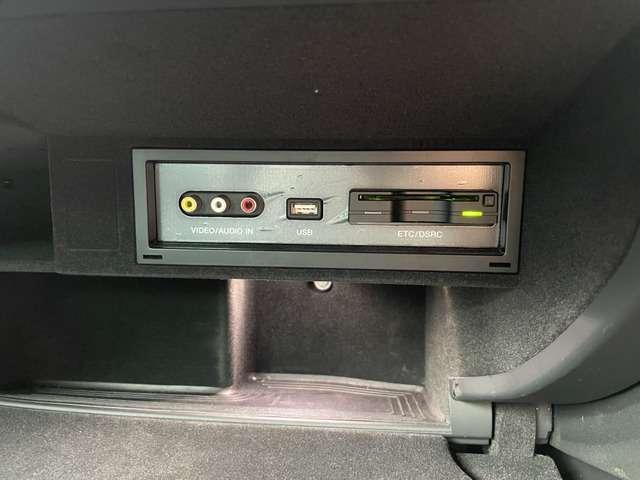 ＴＴクーペ クーペ　１．８　ＴＦＳＩ　Ｓラインパッケージ　禁煙　Ｂカメ　ＥＴＣ　ＨＩＩＤヘッド　Ｆ／Ｒフォグ　１８ＡＷ（24枚目）