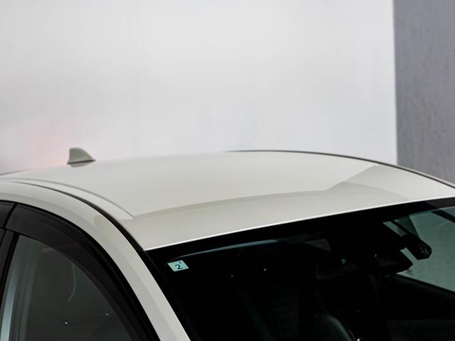 プリウスPHV Sナビパッケージ シートカバー 革巻きハンドル ドリンクホルダー 純正ホイール 純正ナビ ステアリングヒーター バックカメラ LEDヘッドライト 純正流用16インチホイール(16枚目)