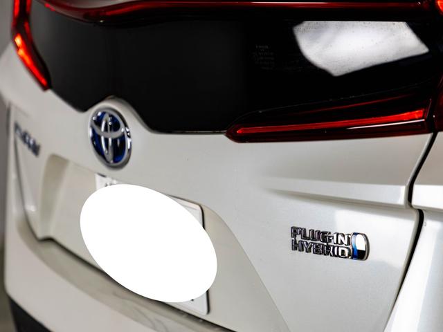 プリウスPHV Sナビパッケージ シートカバー 革巻きハンドル ドリンクホルダー 純正ホイール 純正ナビ ステアリングヒーター バックカメラ LEDヘッドライト 純正流用16インチホイール(23枚目)