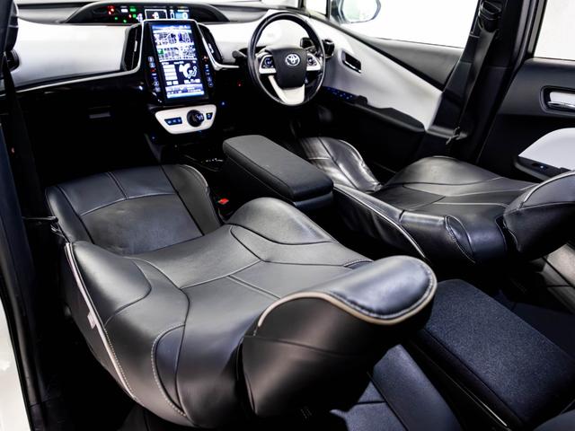 プリウスPHV Sナビパッケージ シートカバー 革巻きハンドル ドリンクホルダー 純正ホイール 純正ナビ ステアリングヒーター バックカメラ LEDヘッドライト 純正流用16インチホイール(37枚目)