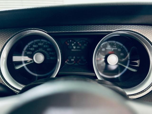 マスタング シェルビーＧＴ５００コンバーチブル　新車並行／２０１０年モデル／オートチェック／スーパーチャージド５４０ｈｐ／電動格納ミラー／ｂｒｅｍｂｏキャリパー／シェルビーパーツ／バックカメラ／ＥＴＣ／取扱説明書／ワランティー・メンテナンスガイド（17枚目）