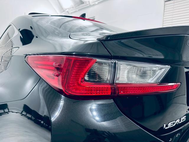 ＲＣ ＲＣ３００ｈ　Ｆスポーツ　ＴＲＤフルエアロ／ＴＲＤマフラー／サンルーフ／カーボンリアスポイラー／社外車高調／ＰＰＴ３スロットルコントローラー／ドライブレコーダー／コーナービューカメラ／バックカメラ／シートヒーター・クーラー／（65枚目）