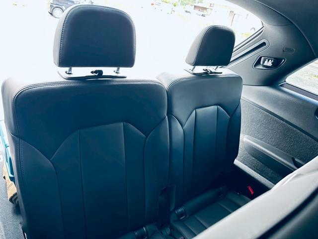 Q7 3.0TFSIクワトロ SラインPKG/アダプティブエアサス/前後シートヒーター/三列目シート/メモリー機能付きパワーシート/4ゾーンエアコン/マトリクスLED/21インチOPAW/ACC/黒革/トラフィックカメラ(28枚目)